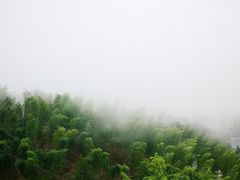 -南尖岩