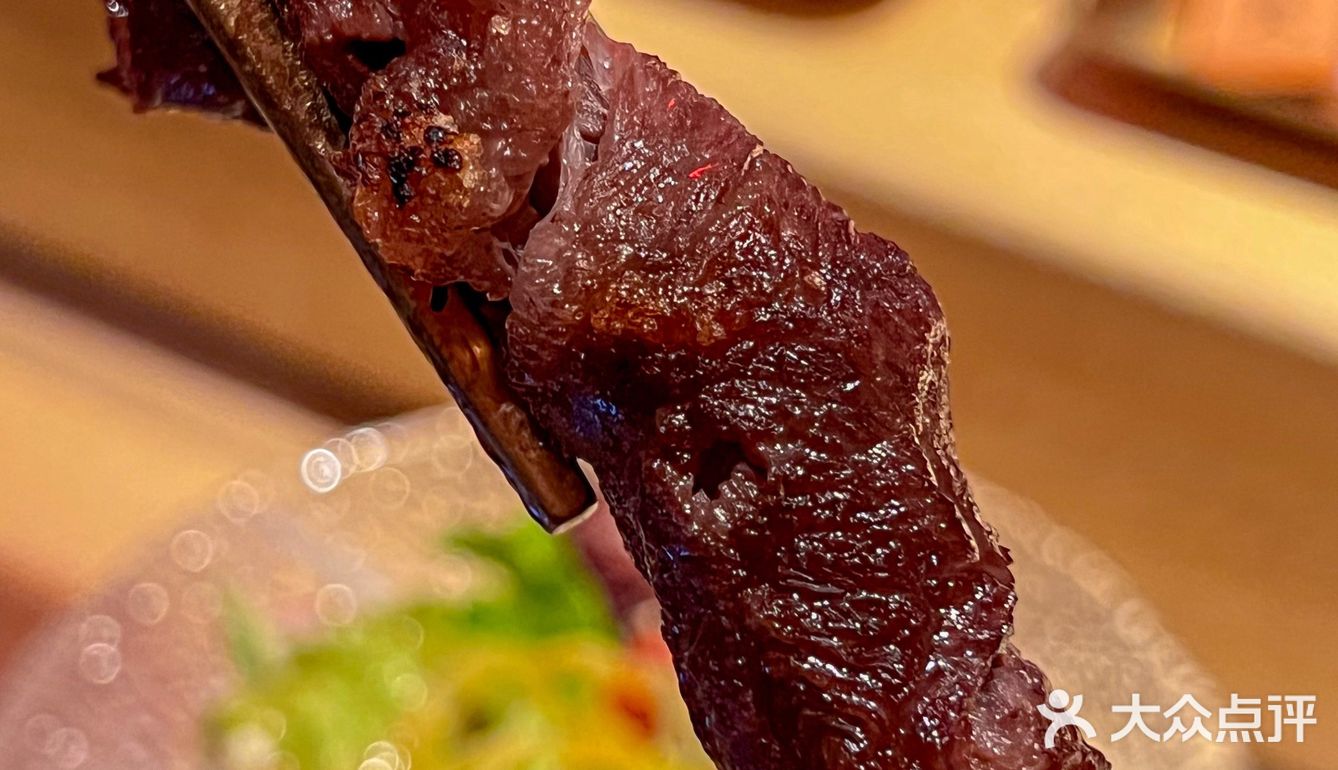 上海首家板前烧肉‼️好吃到一口闷的和牛海胆卷