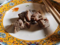 -毛辣果·贵州红酸汤牛肉火锅(西单店)