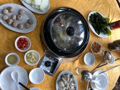 -濠轩阁特色生蚝火锅(水湾路店)