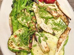 -LESCEDARS Brasserie Bistro香柏树