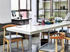 -潘多拉眼镜·蔡司依视路明月(潘家园店)