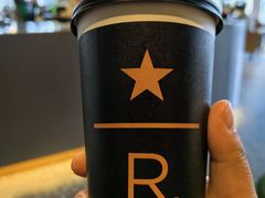 -星巴克臻选(上海虹桥新天地三店)