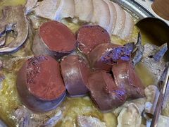 -一口猪年味东北菜(荔枝沟店)