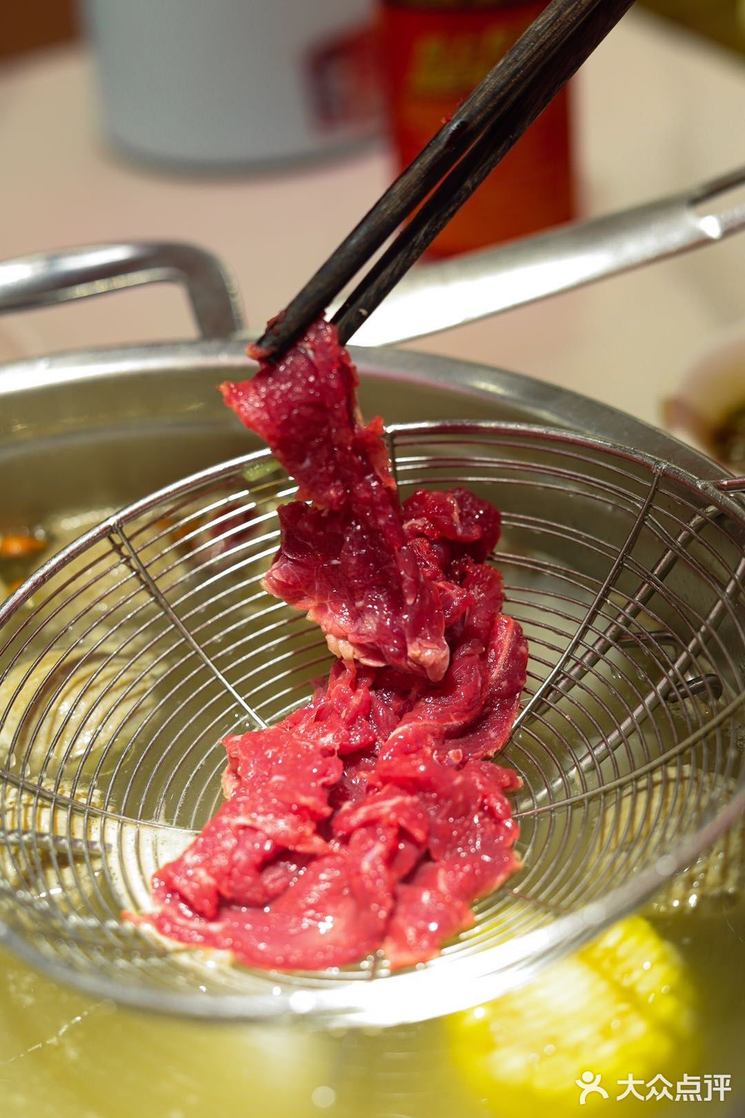 牛肉火锅的佼佼者八合里打折啦！！6.8折啵