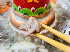 -毛辣果·贵州红酸汤牛肉火锅(西单店)