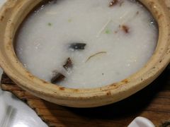 -新大咀港式茶餐厅(宝山万达店)