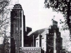 -上海华侨大厦-停车场