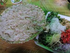 -官塘陈记鱼生·潮汕砂锅粥·牛肉火锅(潮枫路总店)