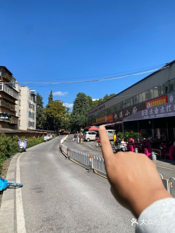 在昆明！羊仙坡！这条街不宜久留！