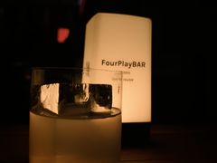-FOUR PLAY BAR
