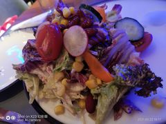 冰雾田园沙拉-Ambra Haus琥珀屋精酿餐厅(宝山店)