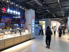 店内环境-金茂览秀城