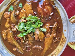 -鸿亨泰杂鱼馆(港馨家园店)