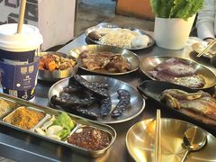-胡悦里韩式烤肉(芝罘万达广场店)