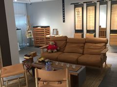 -目艮眼镜SHOWROOM(品牌集合店)