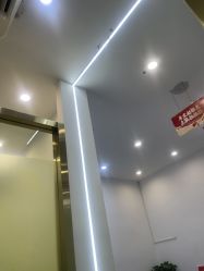 -苗医生0感科技祛痘