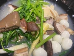 -万记麻辣烫国展总店