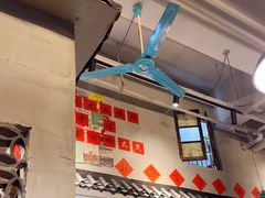 -方铲铲·成都板凳面(滨江银泰店)