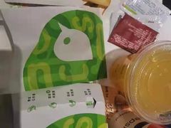 -德克士(中心医院店)