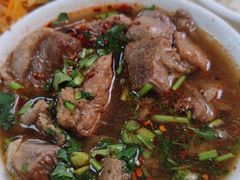 -万盛园炖肉馆(云峰店)