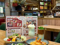 -玛格萝妮比萨屋(四平店)