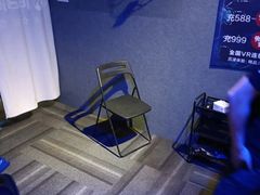 -VR 间客漫·PS电玩·虚拟现实包间游戏电竞(街道口店)