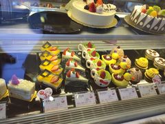 -米熊蛋糕店(天虹商场西丽店)