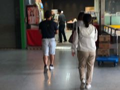 -全家便利店(江湾镇站店)