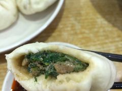 荠菜鲜肉包-津门张记包子铺(华昌道店)