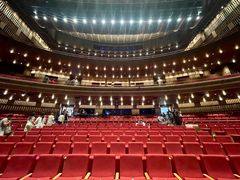 -交通银行前滩31演艺中心