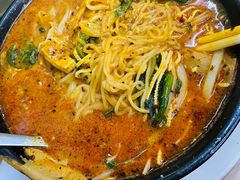 -曹宝林砂锅麻辣烫(星光路店)