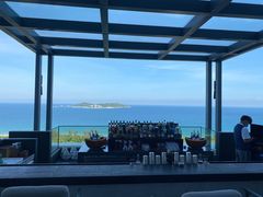 -瑰丽酒店·海吧·天际下午茶·现场DJ·天台酒吧