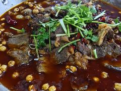 -大众跷脚牛肉馆·非遗传承单位(峨眉山店)