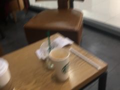 -星巴克臻选(北京世贸天阶店)
