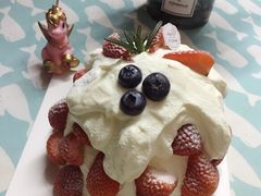 -花花卷卷·鲜食蛋糕(静安久光百货店)
