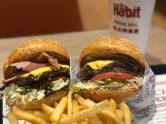 -The Habit Burger Grill 哈比特汉堡(爱琴海店)