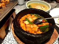 石锅沃豆腐-桂满陇-十里风荷(合生汇店)