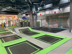 -反弹蹦床公园·亲子乐园·团建·派对(尚品奥莱店)