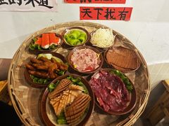 -双月饭店·20年老字号(新村店)