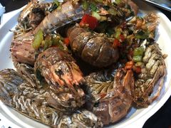 赖尿虾有膏-三妹小龙虾·黄油蟹(华侨城总店)