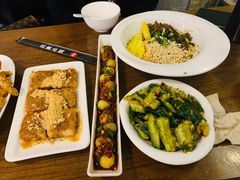 麻辣拍黄瓜-三生小馆(亭知路店)
