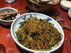 -窄巷子陕菜馆·地道陕西菜(粉巷店)