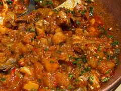 铜锅饵块油焖鸡-一坐一忘云南菜(卓悦中心)