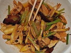 -鑫小城故事·藕汤·家常菜(台北一路总店)