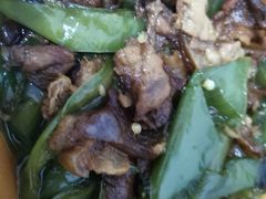 -俏湘厨•地道湘菜(建华南路店)