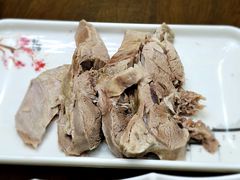 -三江源美食城