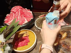-一绪に和牛寿喜烧(罗湖益田假日店)