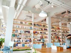店内环境-猫的天空之城概念书店(北戴河蔚蓝海岸店)