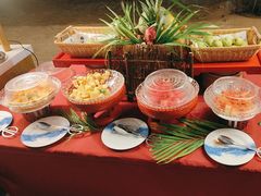-亚龙湾希尔顿自助餐厅·海鲜·烧烤·沙滩BBQ·现场乐队